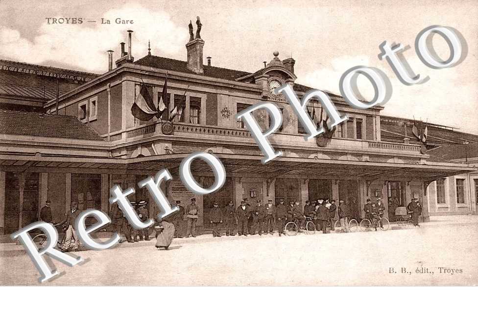 LA GARE