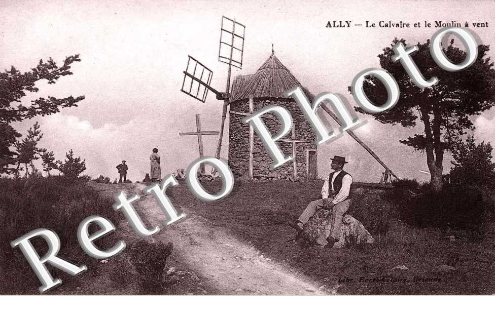 Le Calvaire et le Moulin a Vent