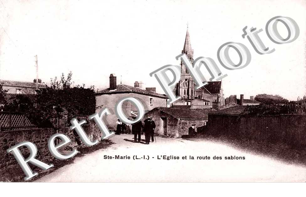l&#039;eglise et la route des sablons