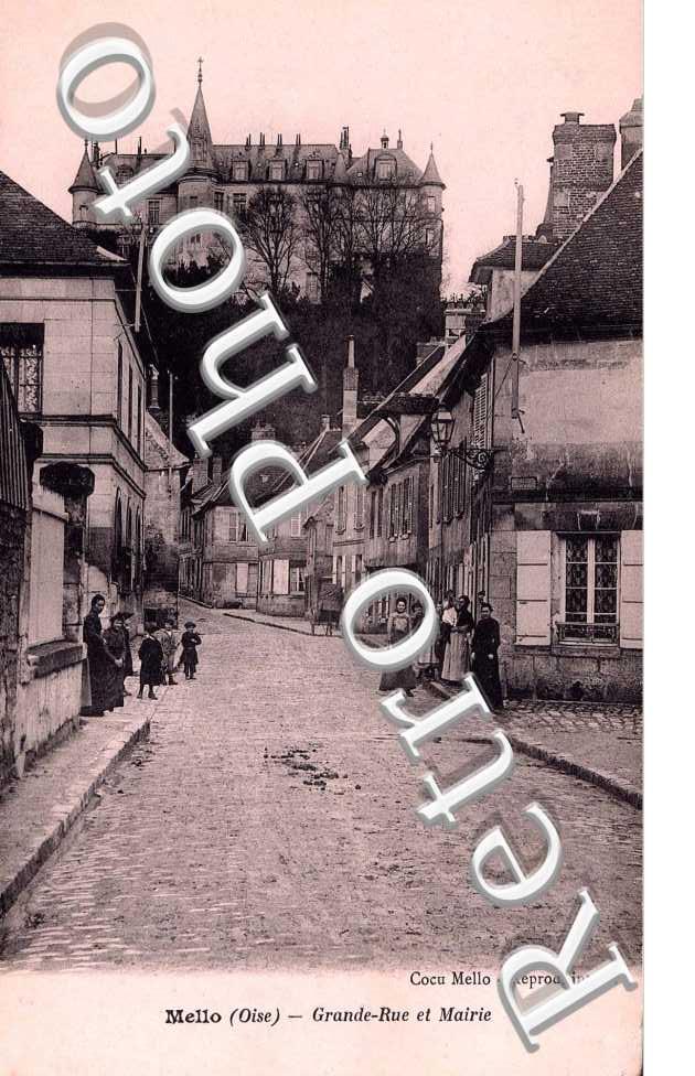 Grande-Rue et mairie