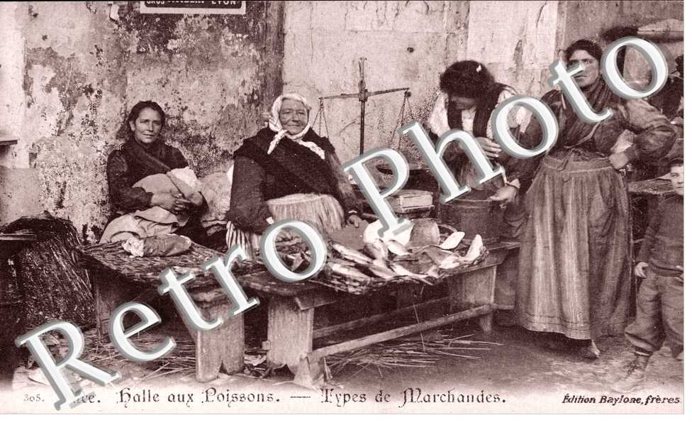 La Halle aux Poissons - Types de Marchandes