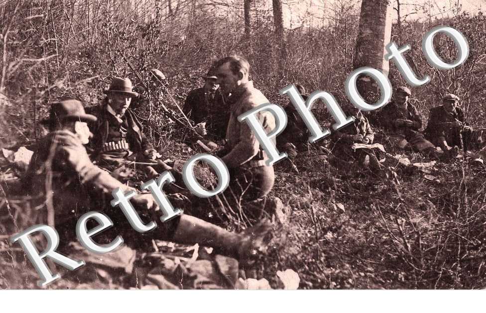 GROUPE DE CHASSEURS