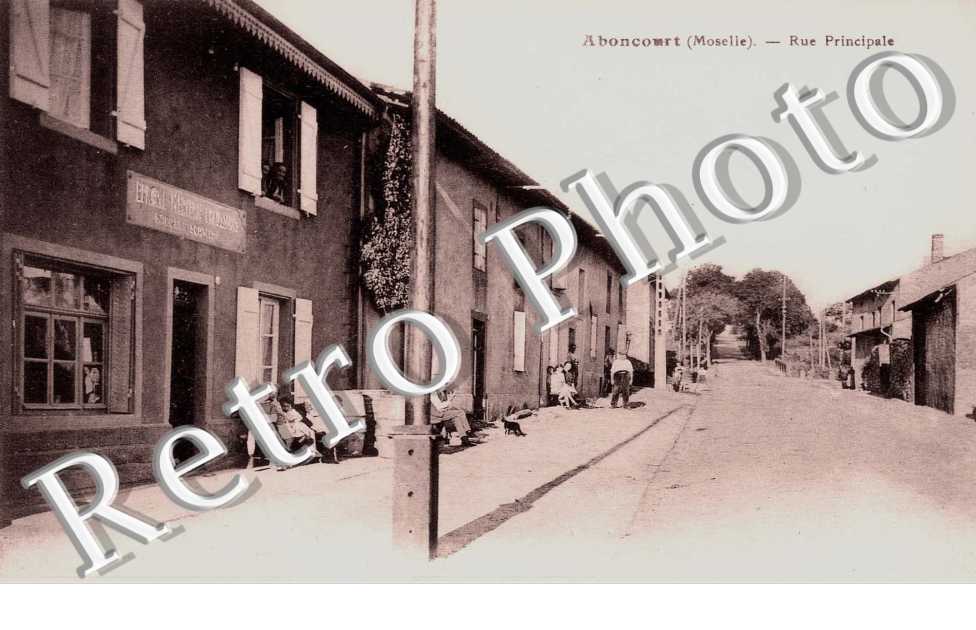 RUE PRINCIPALE