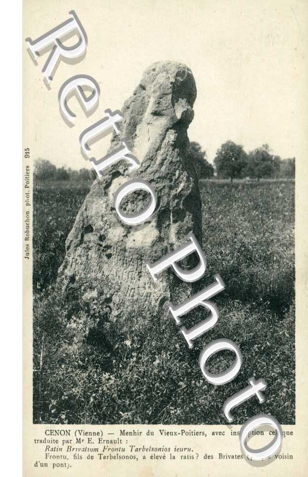 Menhir du Vieux Poitiers