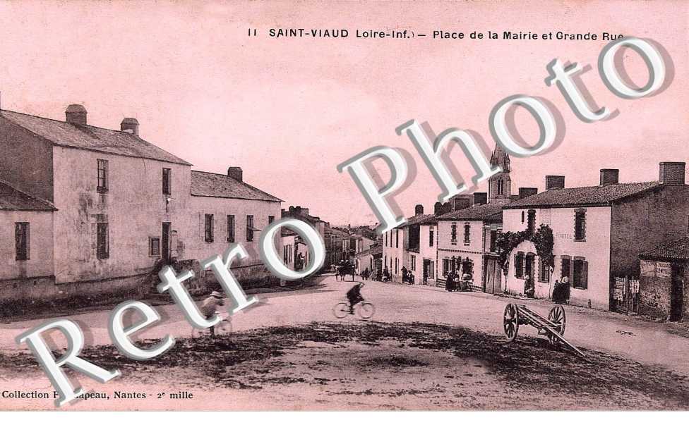 PLACE DE LA MAIRIE