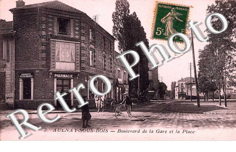 Boulevard de la Gare et la Place