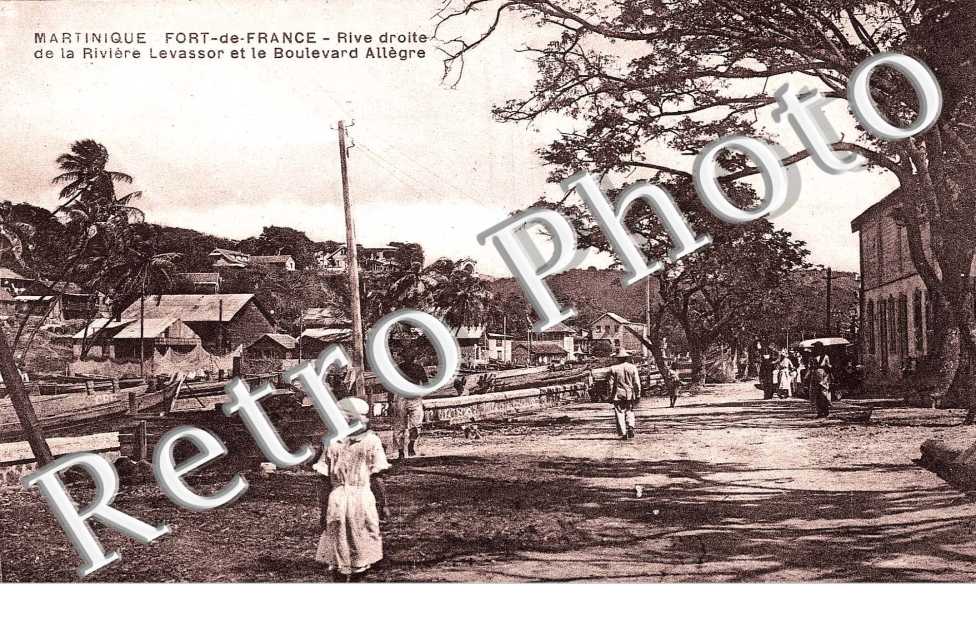 RIVE DROITE DE LA RIVIERE LEVASSOR ET LE BLVD ALLEGRE