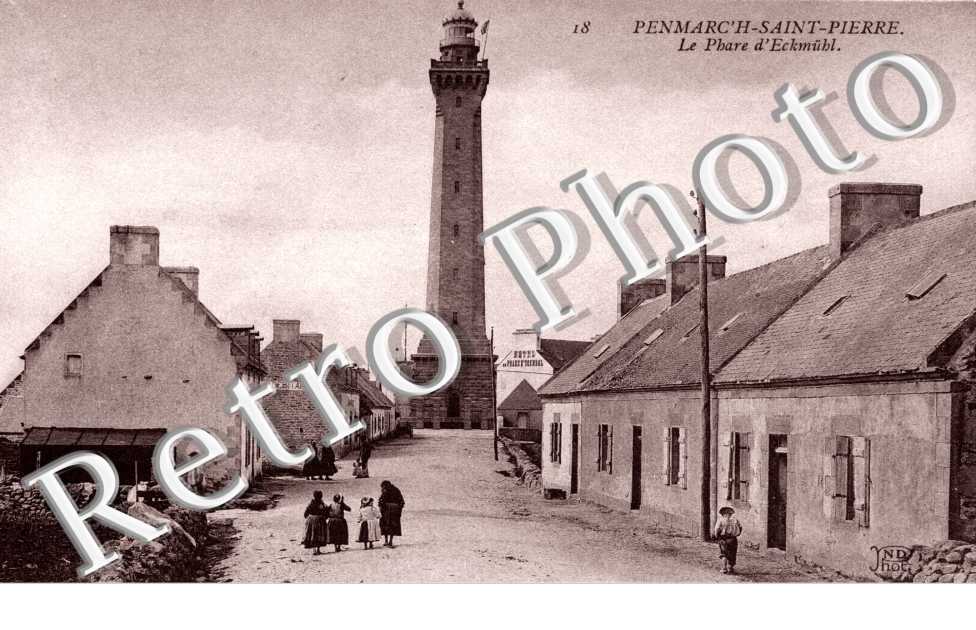 Saint Pierre, le phare d&#039;Eckmuhl