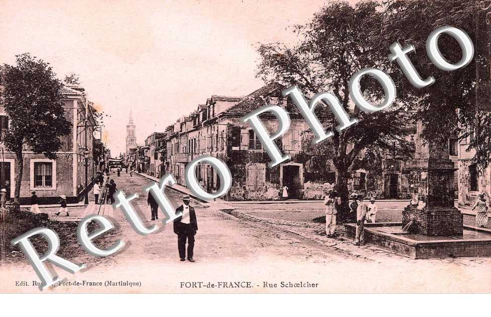 RUE SCHOELCHER