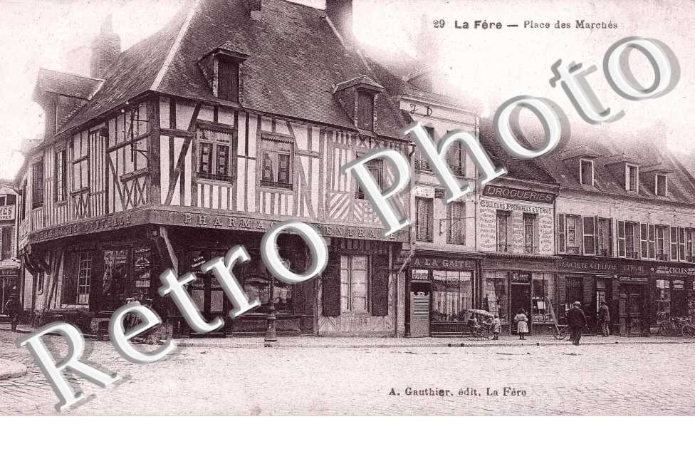 PLACE DES MARCHES