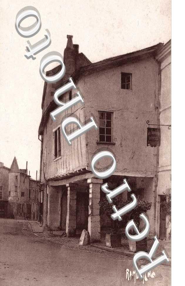 MAISON + INSCRIPTION RAMUNTCHE