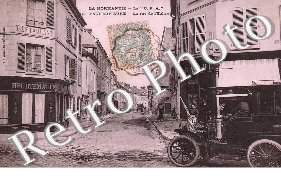 LA RUE DE L&#039;EGLISE