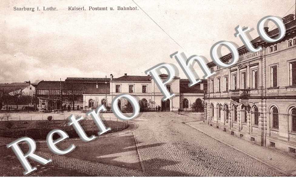 Kaiserl. Postamt u, Bahnhof