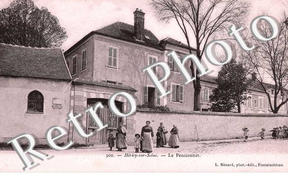 Sur Seine - Le pensionnat