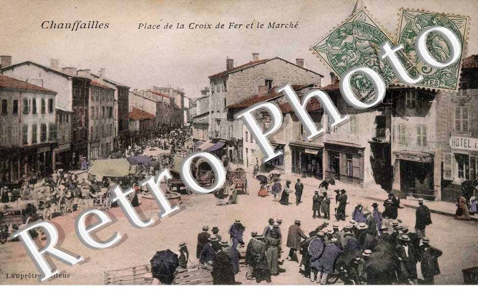 Place de la croix de fer et le marche (couleur)
