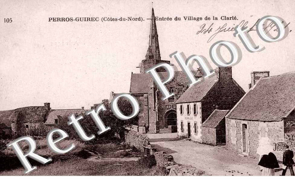 ENTREE DU VILLAGE DE LA CLARTE