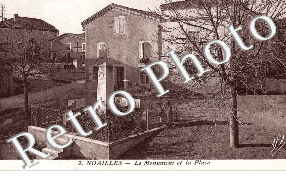 Le monument et la place