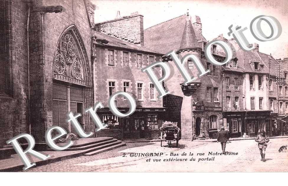 rue ND et vue exterieure du portail