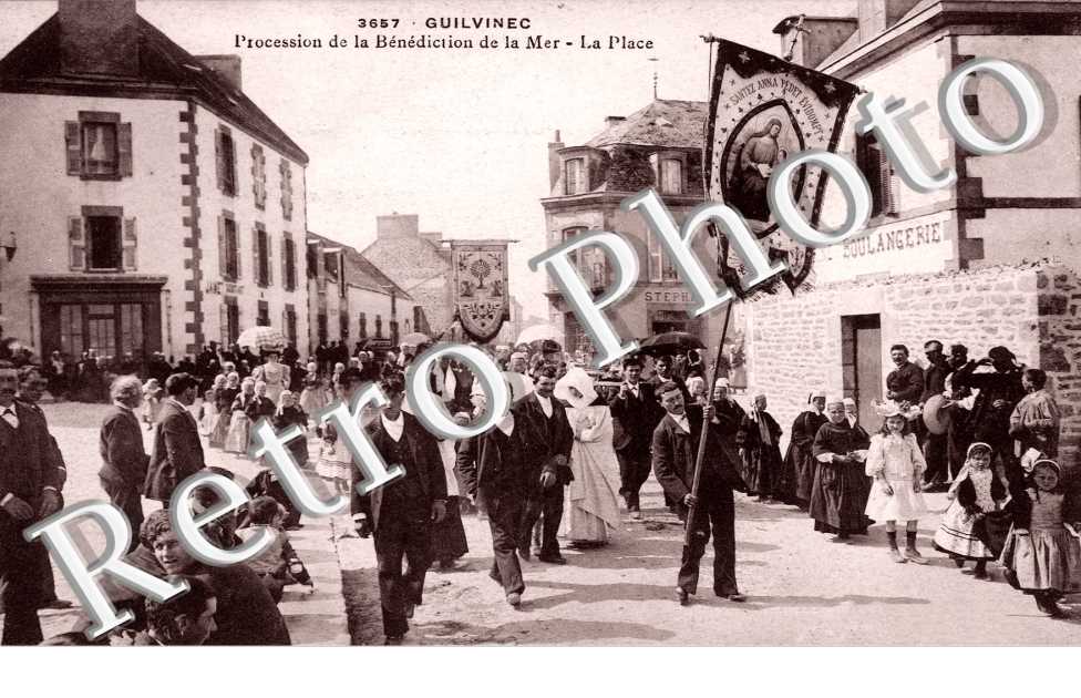 procession de la benediction de la mer  - La place