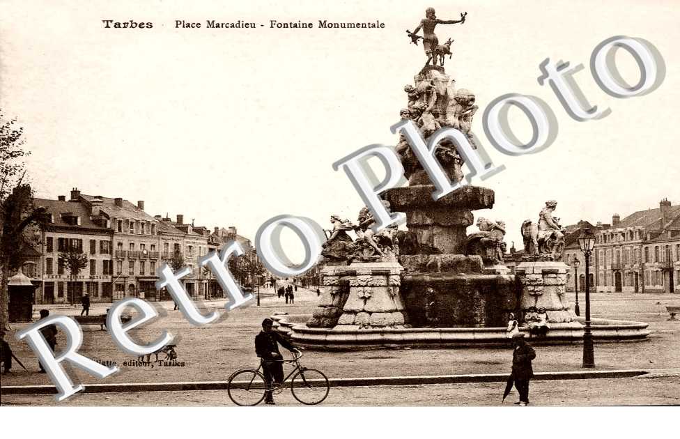 FONTAINE MONUMENTALE