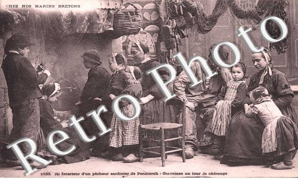 interieur d&#039;un pecheur sardinier - un jour de chomage