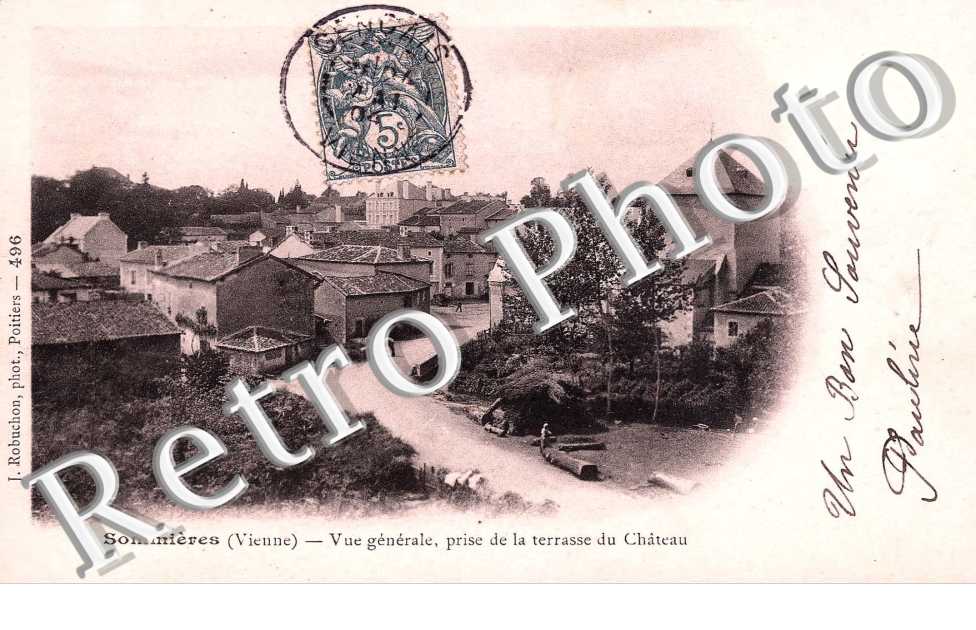Vue generale prise de la terrasse du chateau