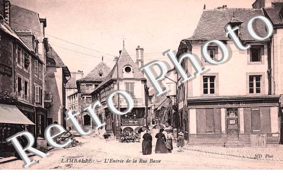 L&#039;ENTREE DE LA RUE BASSE