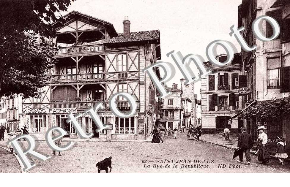 LA RUE DE LA REPUBLIQUE