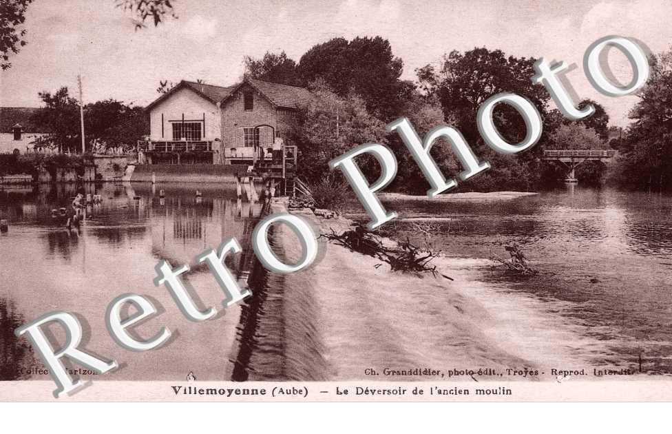 le deversoir de l&#039;ancien moulin