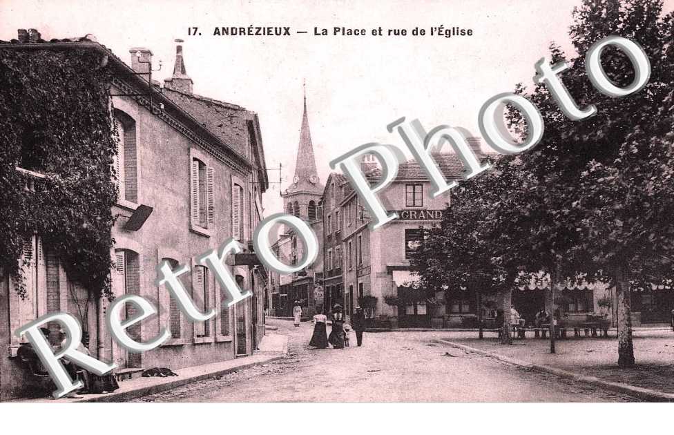 la place et rue de l&#039;eglise