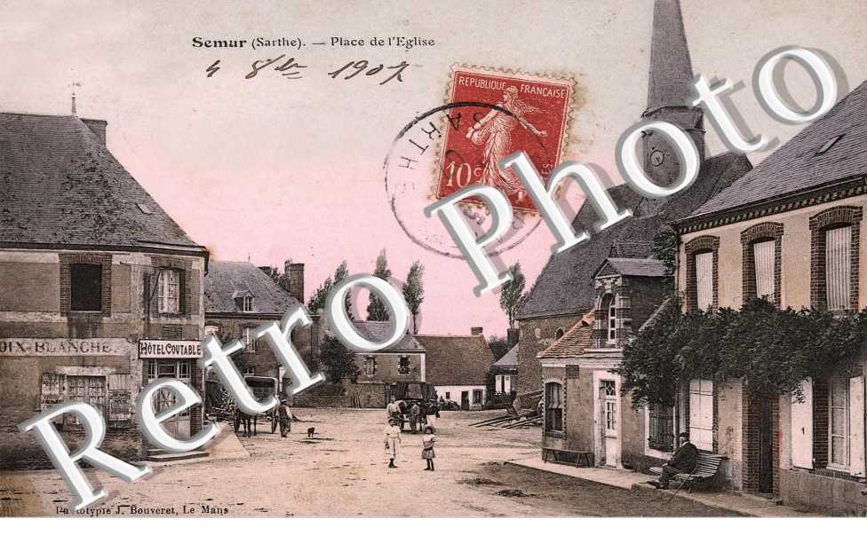 place de l&#039;église en 1907