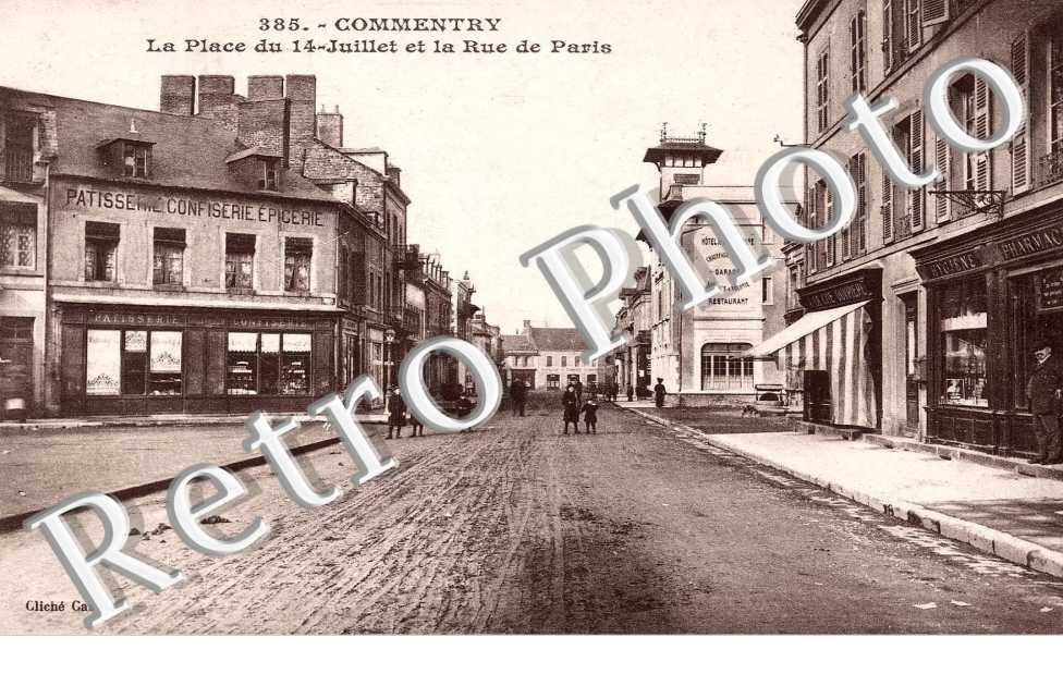 la place du 14 juillet et la rue de Paris
