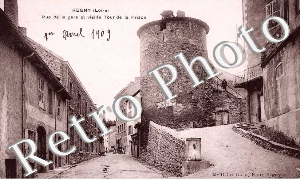 rue de la gare et vieille tour de la prison