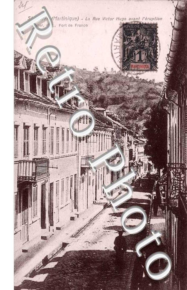 RUE ETROITE