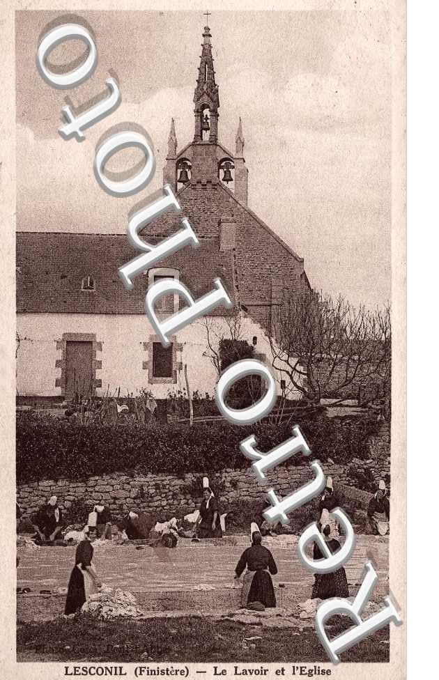 LESCONIL  -  le lavoir et l&#039;eglise