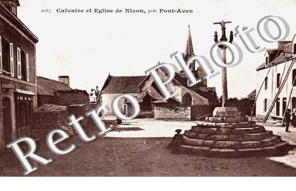 CALVAIRE ET EGLISE DE NIZON