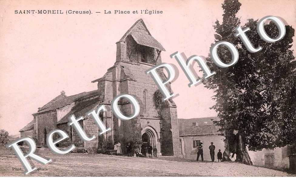 La place et l'eglise