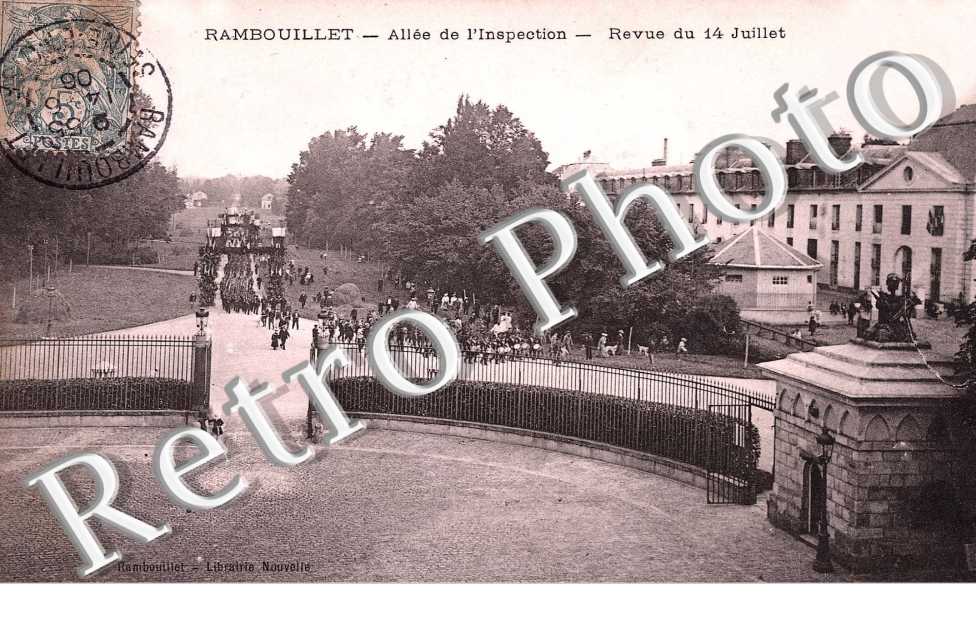 Allée de l&#039;Inspection - Revue du 14 Juillet