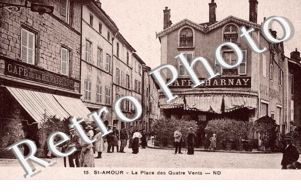 LA PLACE DES QUATRE VENTS