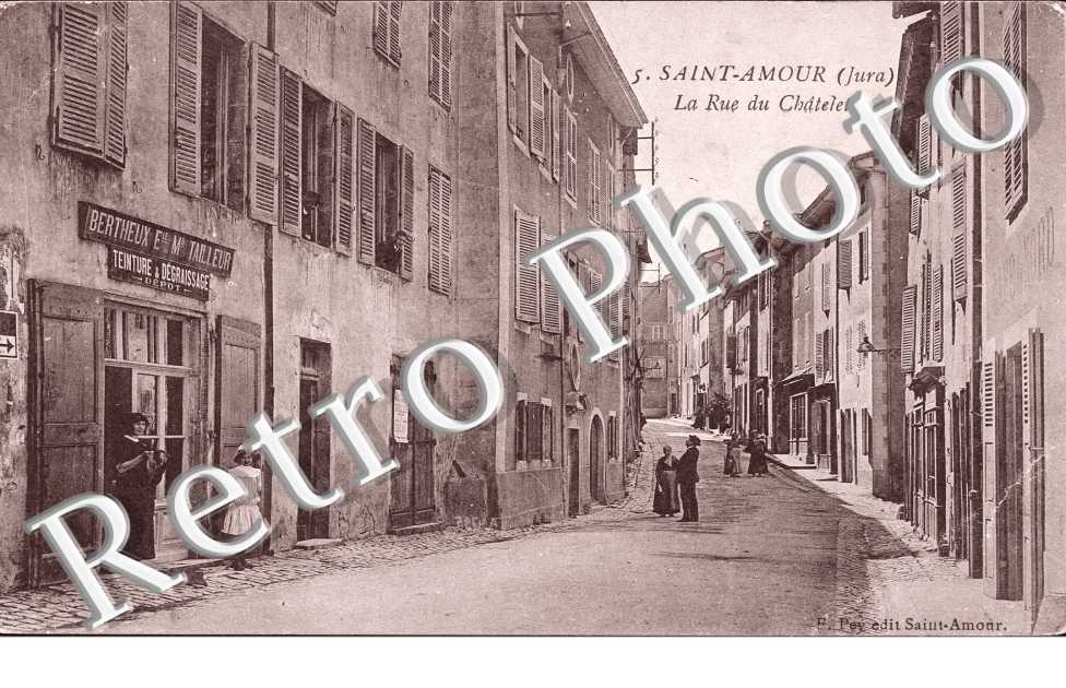 LA RUE DU CHATELET