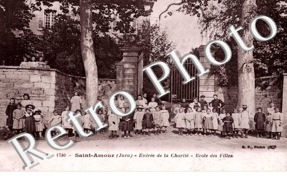 entree de la charite, ecole des filles