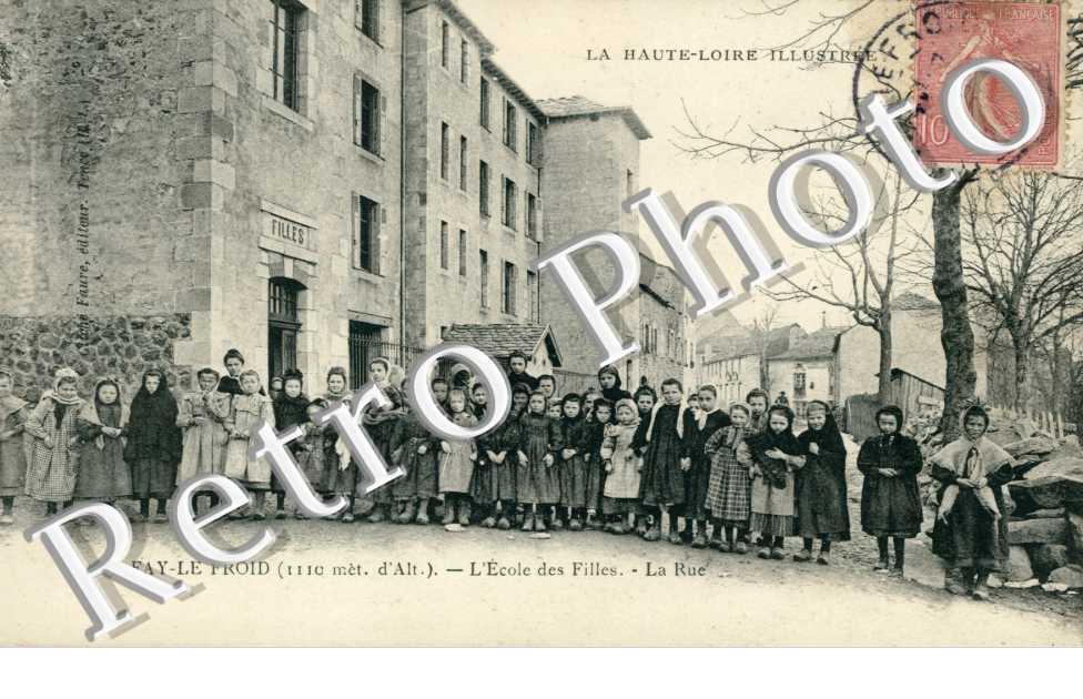 l&#039;ecole des filles, la rue
