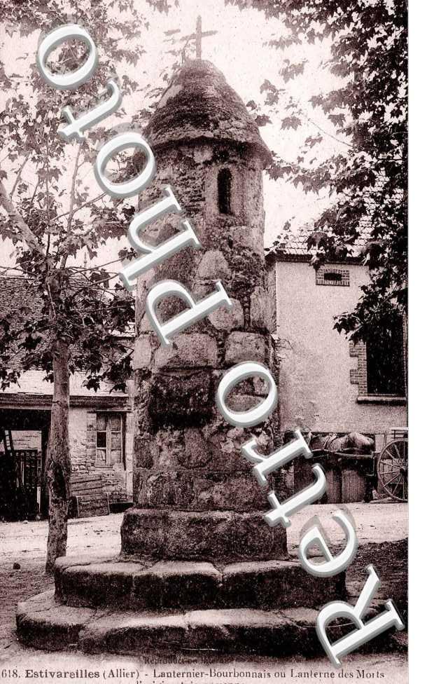 Lanterne des Morts