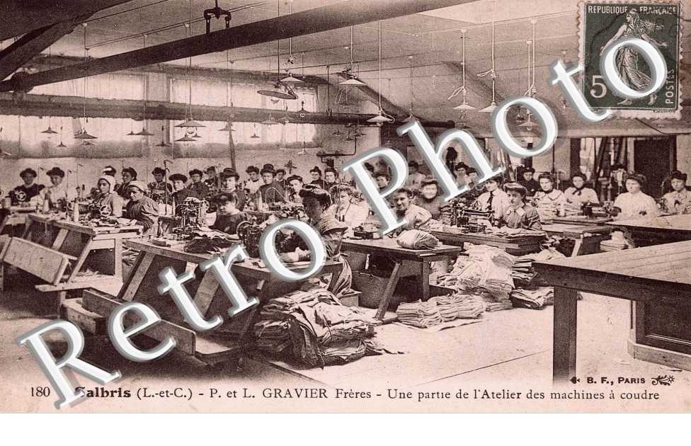 P.L. Gravier freres - une partie de l&#039;atelier des machines a coudre