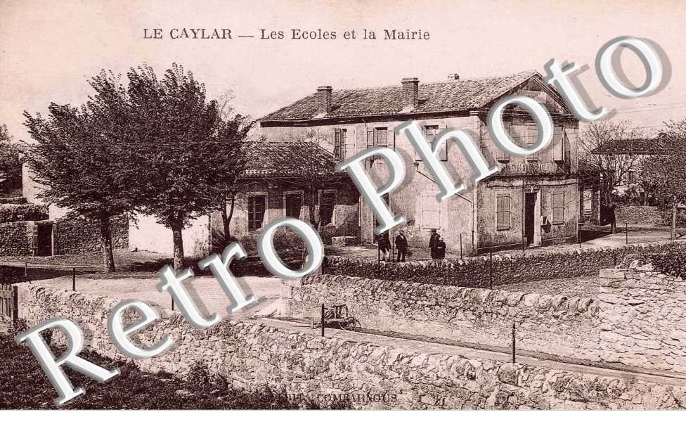 Les ecoles et la mairie