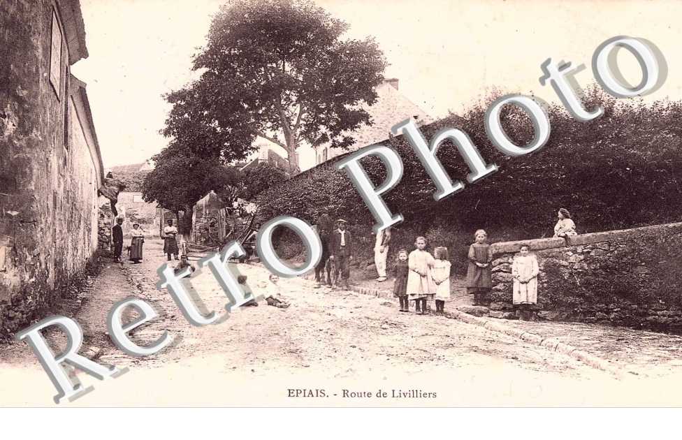 route de Livilliers