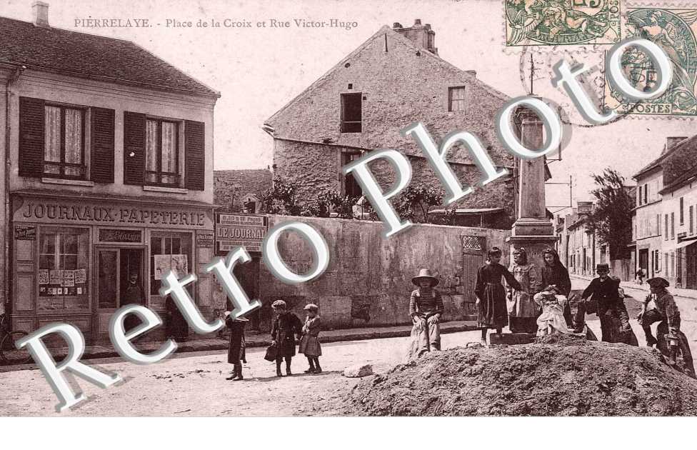 Place de la croix Victor Hugo