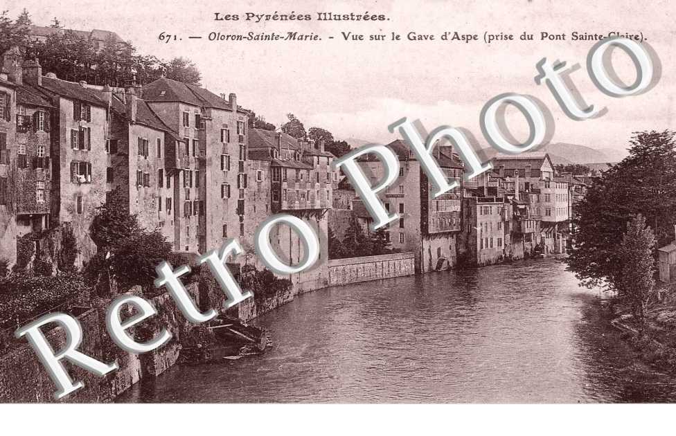 VUE SUR LE GAVE D&#039;ASPE