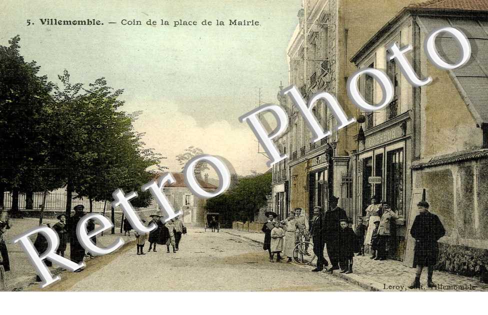 Coin de la place de la mairie 