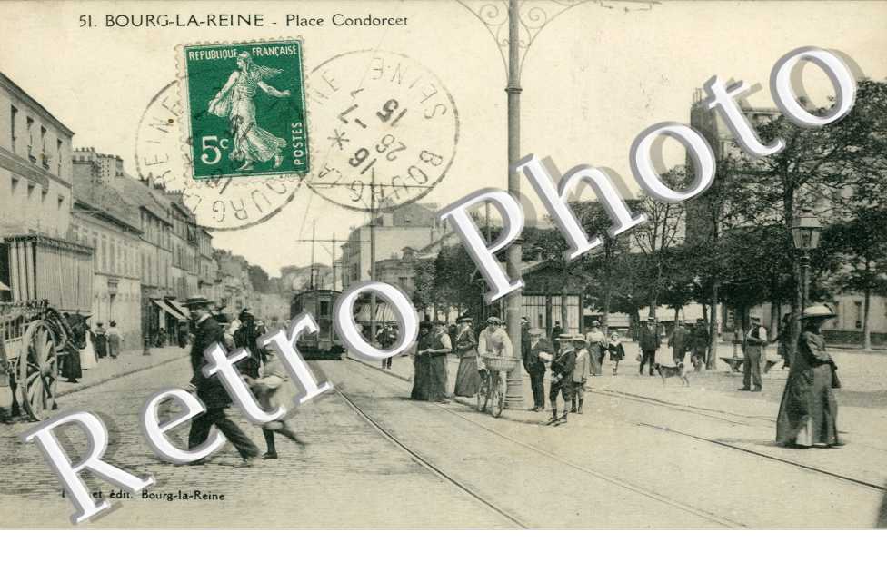 Place Condorcet - tramway